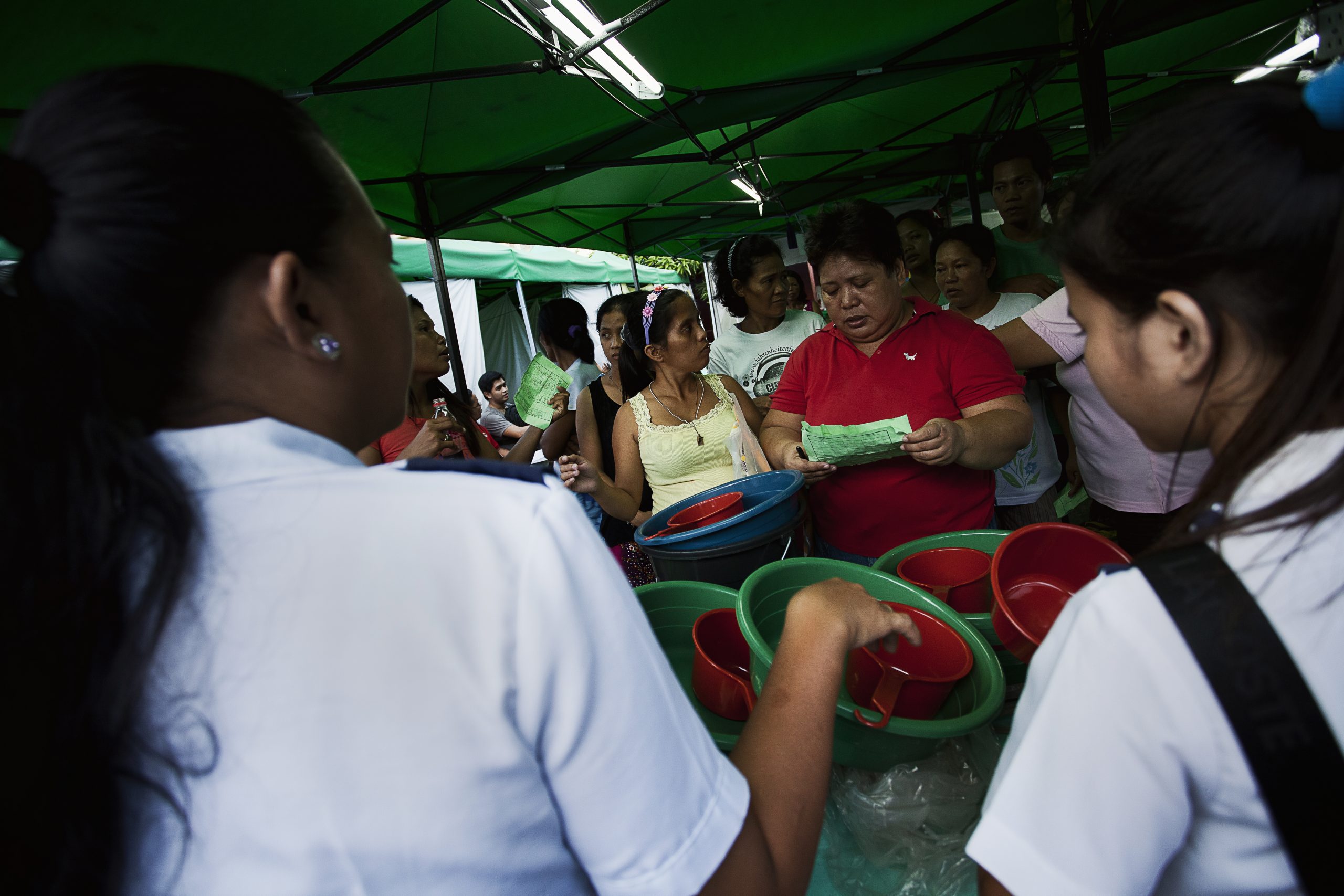 balik-pag-asa-pasay-tent-city13122521